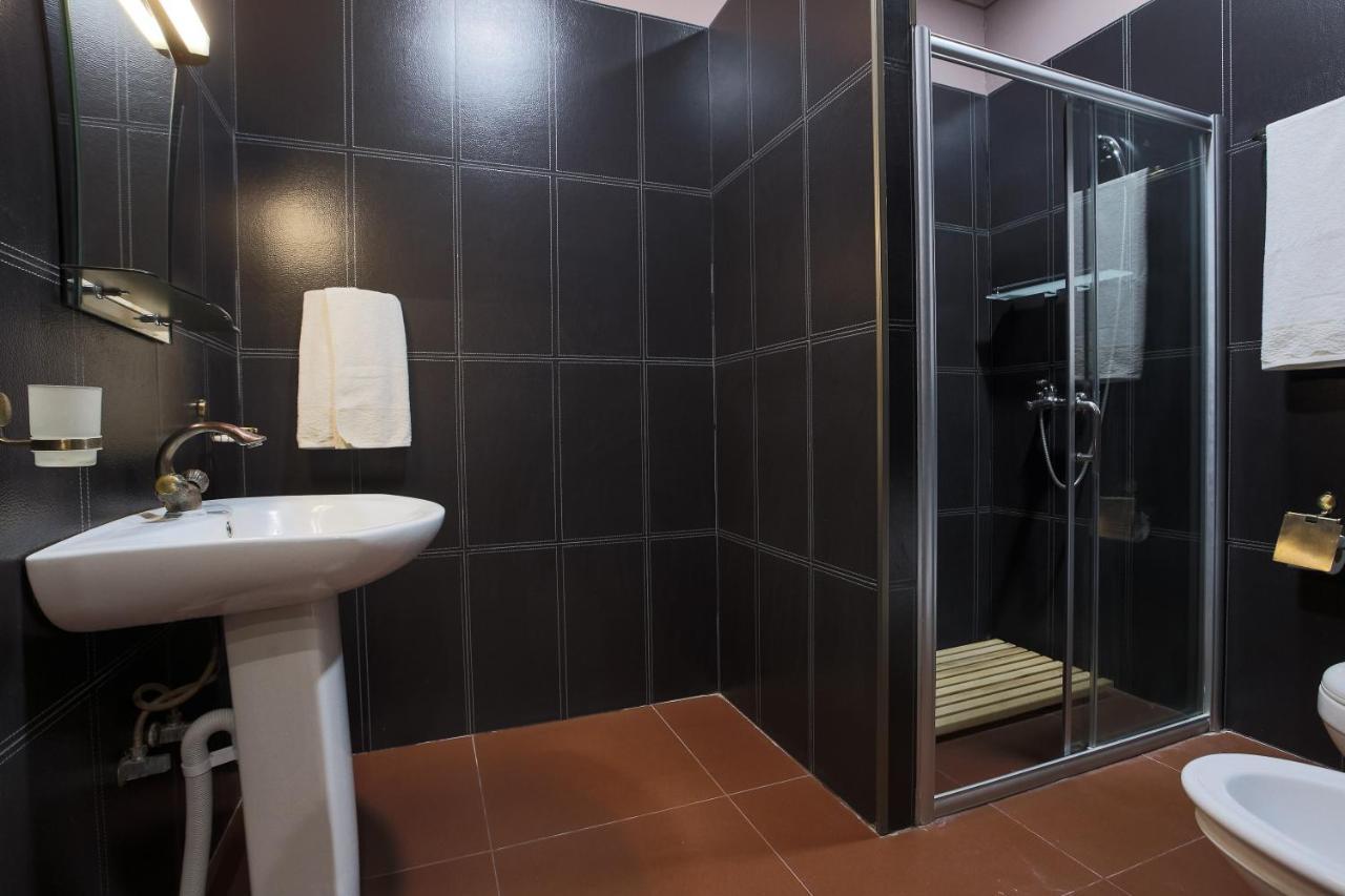 Avicenna Hotel Buxoro Luaran gambar